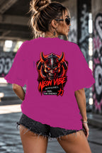 Neon Vibe Damen Oversized T-Shirt – Dämon Maske – DTF Backprint in Pink, Größe 5XL