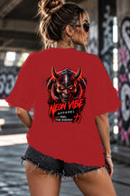 Neon Vibe Damen Oversized T-Shirt – Dämon Maske – DTF Backprint in Rot, Größe 5XL