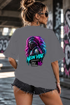 Neon Vibe Damen Oversized T-Shirt – Rave Girl – DTF Backprint in Grau, Größe 5XL