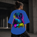 Neon Vibe Damen Oversized T-Shirt – Rave Girl Rückenmotiv – DTF Backprint in Blau, Größe 5XL
