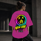 Neon Vibe Damen Oversized T-Shirt – Anarchy Smiley – DTF Backprint in Pink, Größe 5XL