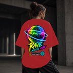 Neon Vibe Damen Oversized T-Shirt – Globe Rave – DTF Backprint in Rot, Größe 5XL