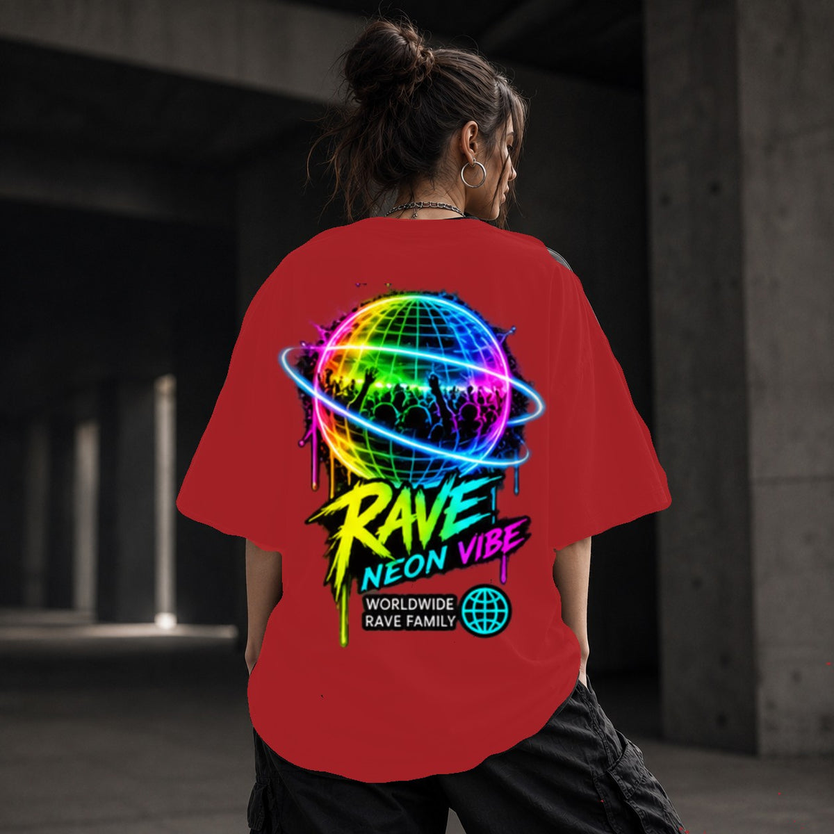 Neon Vibe Damen Oversized T-Shirt – Globe Rave – DTF Backprint in Rot, Größe 5XL