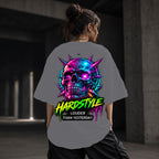 Neon Vibe Damen Oversized T-Shirt – Hardstyle Skull – DTF Backprint in Grau, Größe 5XL