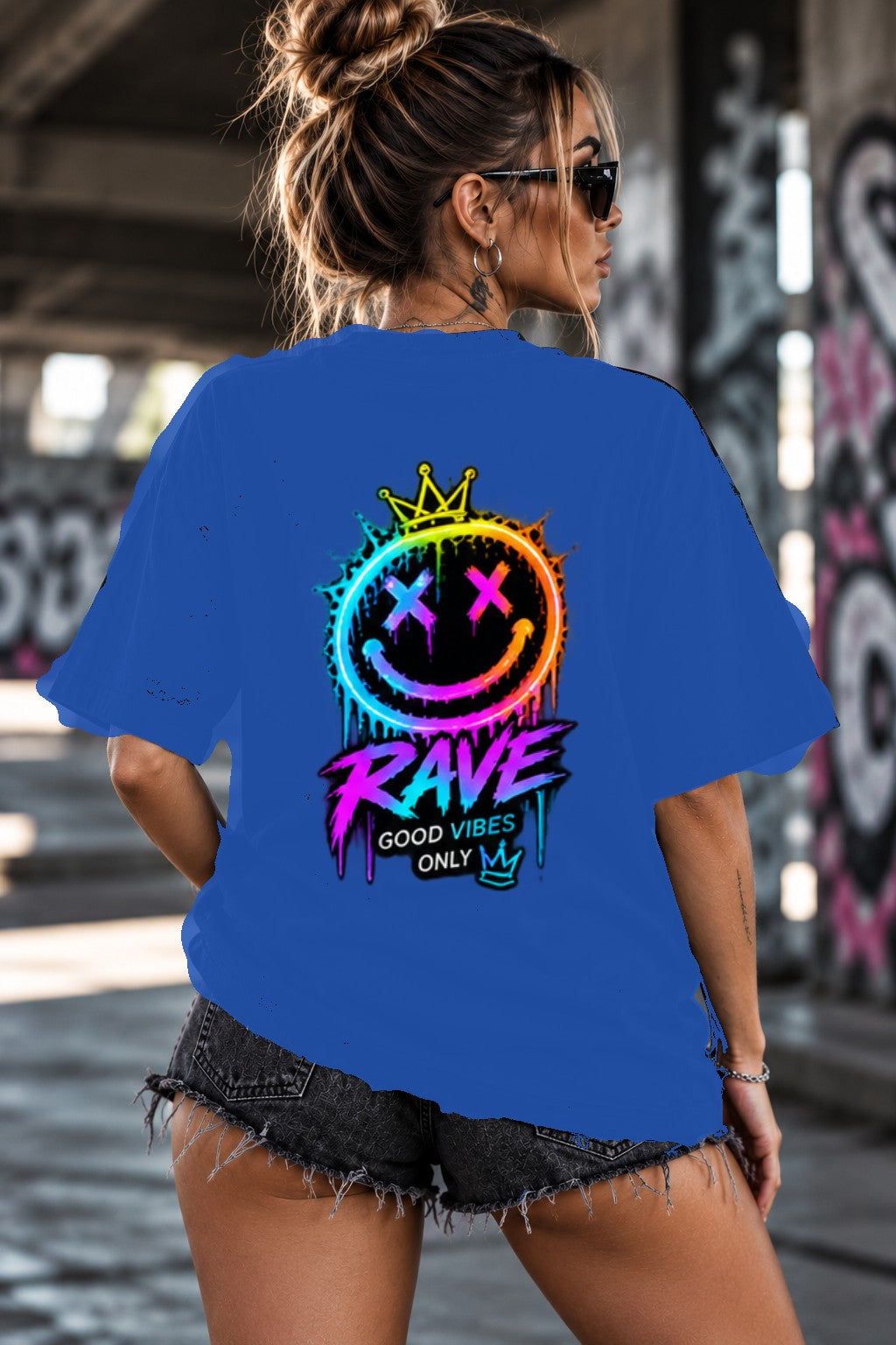 Neon Vibe Damen Oversized T-Shirt – Rave Crown Smiley – DTF Backprint in Blau, Größe 5XL