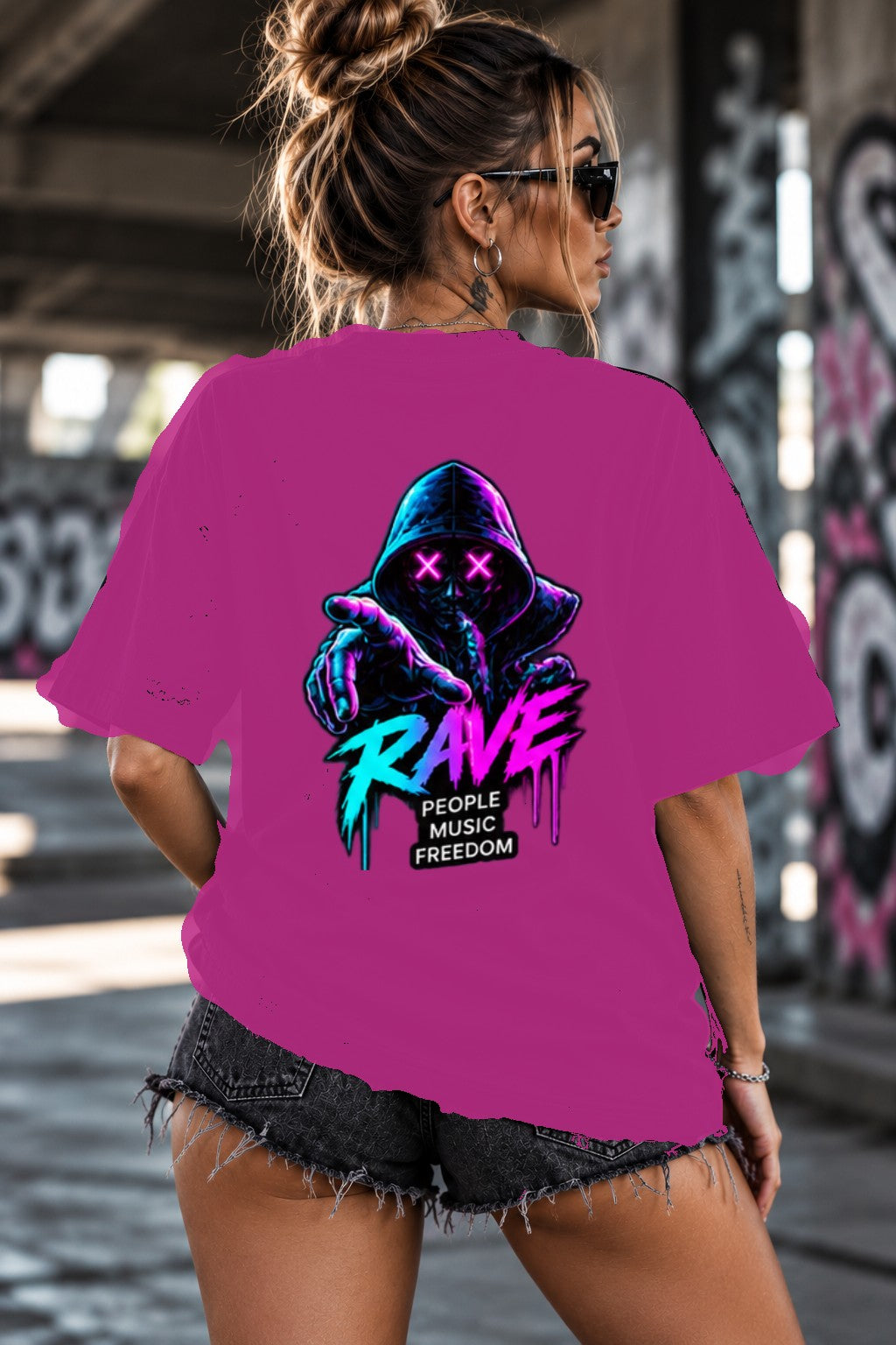 Neon Vibe Damen Oversized T-Shirt – Hooded Rave – DTF Backprint in Pink, Größe 5XL