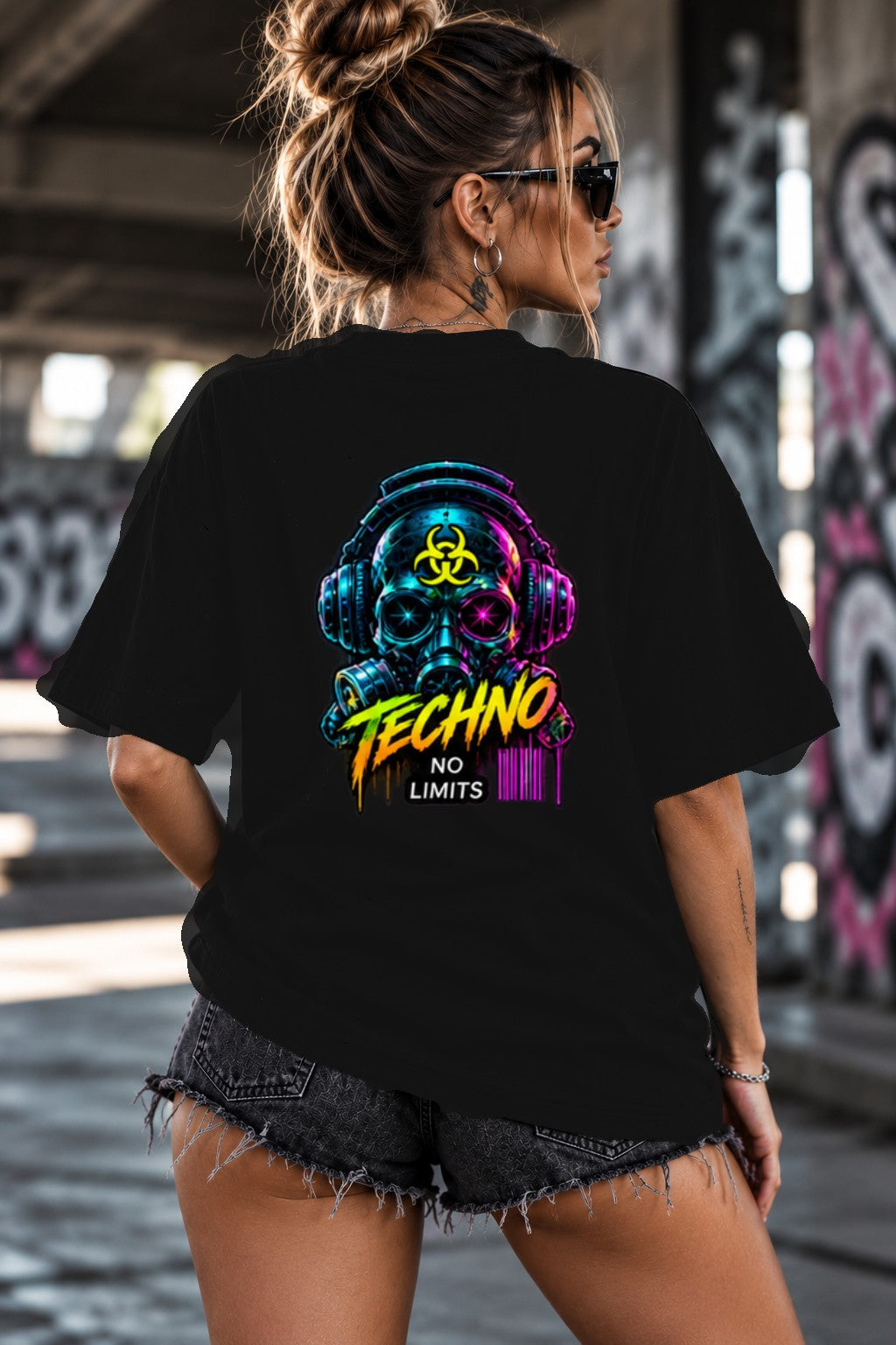 Neon Vibe Damen Oversized T-Shirt – Biohazard Skull – DTF Backprint in Schwarz, Größe 5XL