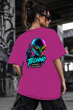 Neon Vibe Damen Oversized T-Shirt – Neon Alien – DTF Backprint in Pink, Größe 5XL