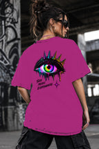Neon Vibe Damen Oversized T-Shirt – Crowned Eye – DTF Backprint in Pink, Größe 5XL