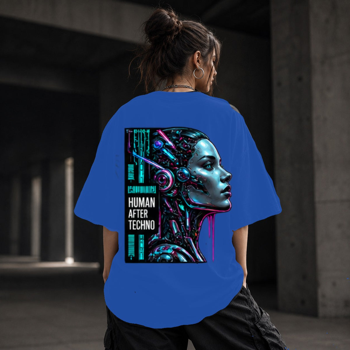 Neon Vibe Damen Oversized T-Shirt – Cyber Woman – DTF Backprint in Blau, Größe 5XL