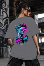 Neon Vibe Damen Oversized T-Shirt – Laser Statue – DTF Backprint in Grau, Größe 5XL