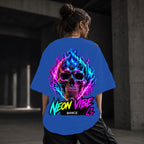 Neon Vibe Damen Oversized T-Shirt – Fire Skull – DTF Backprint in Blau, Größe 5XL