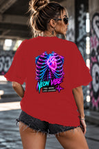 Neon Vibe Damen Oversized T-Shirt – Ribcage Heart – DTF Backprint in Rot, Größe 5XL