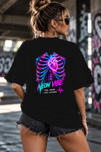 Neon Vibe Damen Oversized T-Shirt – Ribcage Heart – DTF Backprint in Schwarz, Größe 5XL