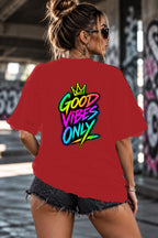 Neon Vibe Damen Oversized T-Shirt – Good Vibes Only – DTF Backprint in Rot, Größe 5XL