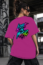 Neon Vibe Damen Oversized T-Shirt – Lost In Music – DTF Backprint in Pink, Größe 5XL