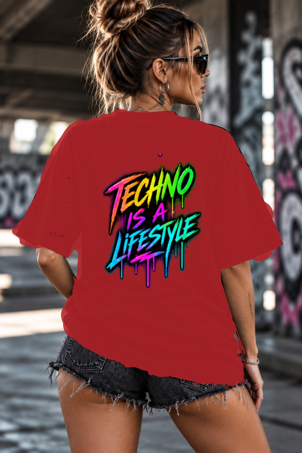 Neon Vibe Damen Oversized T-Shirt – Techno Is A Lifestyle – DTF Backprint in Rot, Größe 5XL