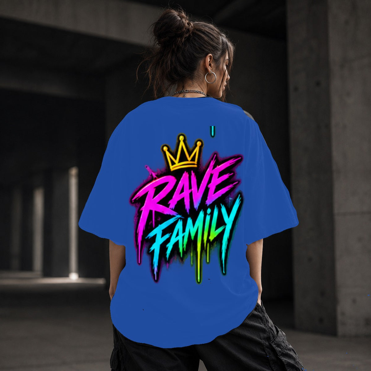 Neon Vibe Damen Oversized T-Shirt – Rave Family – DTF Backprint in Blau, Größe 5XL