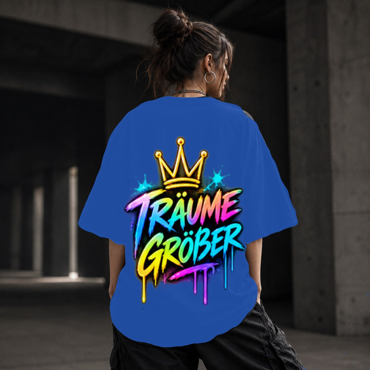 Neon Vibe Damen Oversized T-Shirt – Träume Größer – DTF Backprint in Blau, Größe 5XL