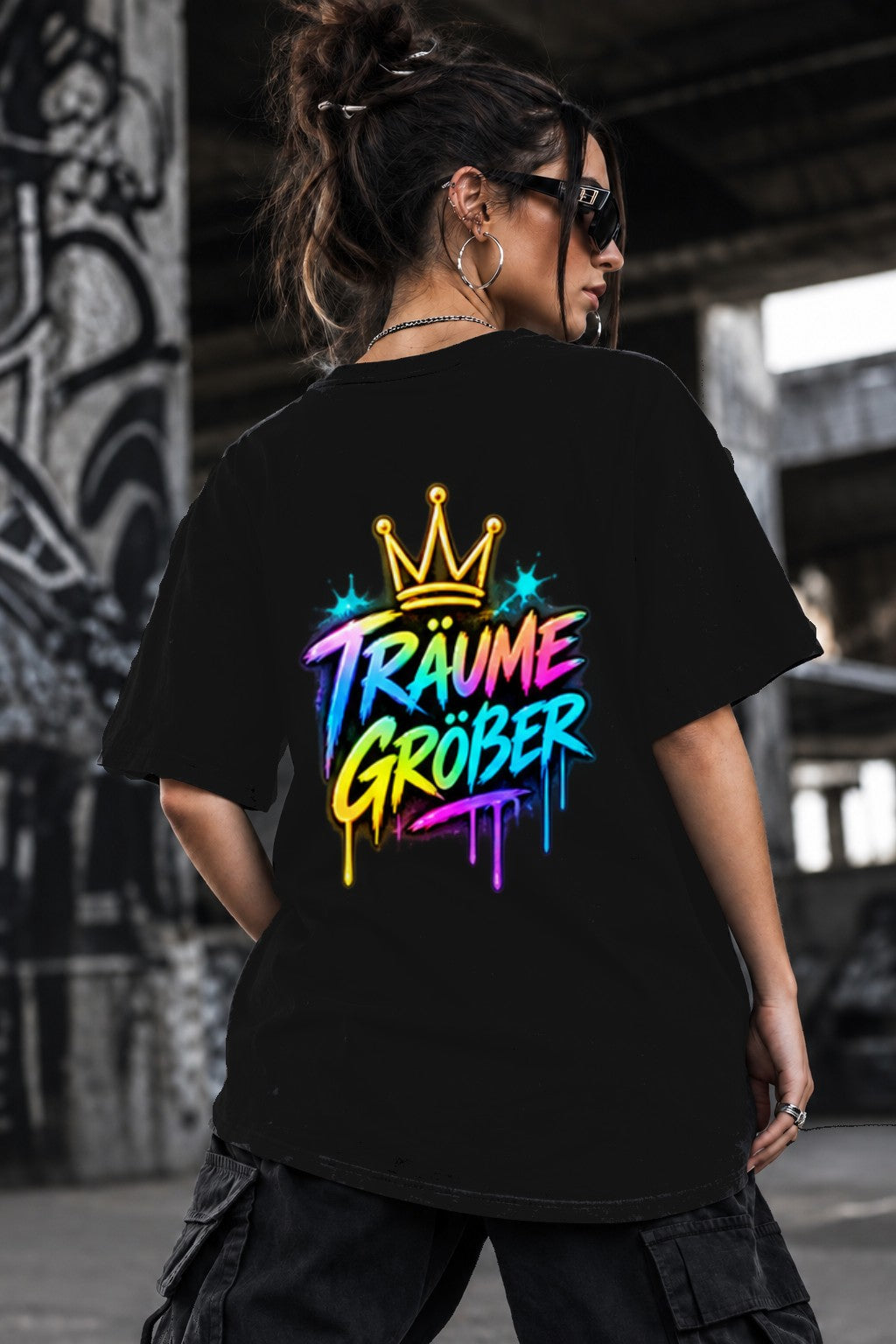Neon Vibe Damen Oversized T-Shirt – Träume Größer – DTF Backprint in Schwarz, Größe 5XL