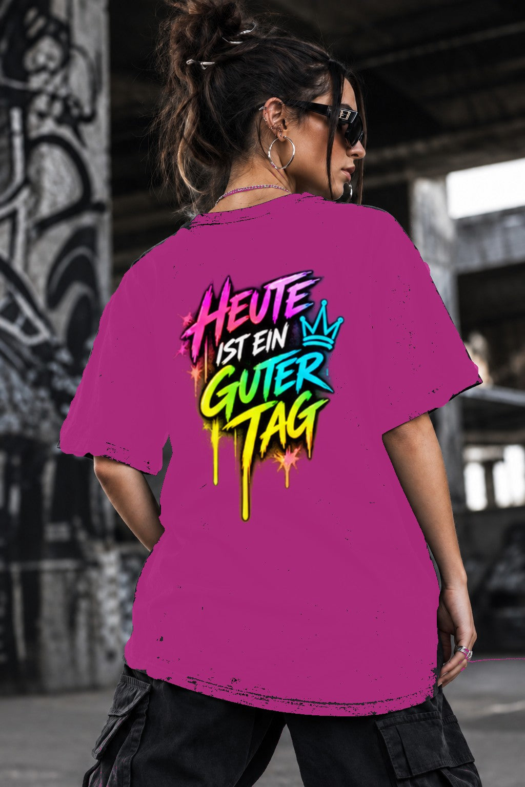 Neon Vibe Damen Oversized T-Shirt – Heute Ist Ein Guter Tag – DTF Backprint in Pink, Größe 5XL