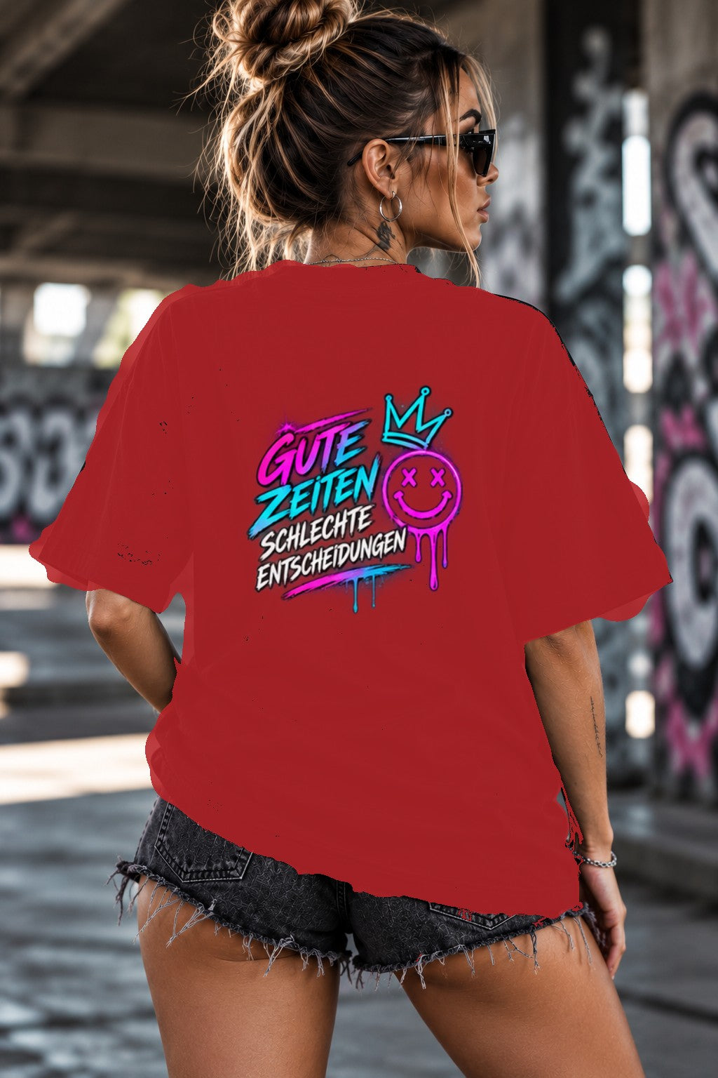 Neon Vibe Damen Oversized T-Shirt – Gute Zeiten Schlechte Entscheidungen – DTF Backprint in Rot, Größe 5XL