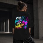 Neon Vibe Damen Oversized T-Shirt – Kein Stress nur Vibes – DTF Backprint in Schwarz, Größe 5XL