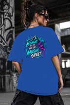 Neon Vibe Damen Oversized T-Shirt – Heimat ist da wo die Musik spielt – DTF Backprint in Blau, Größe 5XL