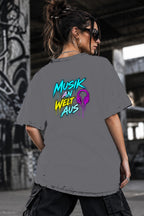 Neon Vibe Damen Oversized T-Shirt – Musik an Welt aus – DTF Backprint in Grau, Größe 5XL