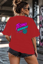 Neon Vibe Damen Oversized T-Shirt – Techno verbindet – DTF Backprint in Rot, Größe 5XL