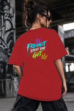 Neon Vibe Damen Oversized T-Shirt – Freiheit steht dir gut – DTF Backprint in Rot, Größe 5XL