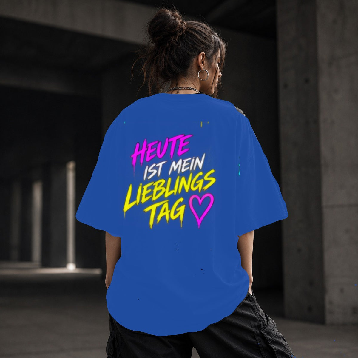 Neon Vibe Damen Oversized T-Shirt – Heute ist mein Lieblingstag – DTF Backprint in Blau, Größe 5XL