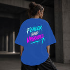 Neon Vibe Damen Oversized T-Shirt – Fehler sind Upgrades – DTF Backprint in Blau, Größe 5XL