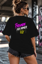 Neon Vibe Damen Oversized T-Shirt – Freunde für immer – DTF Backprint in Schwarz, Größe 5XL