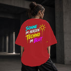 Neon Vibe Damen Oversized T-Shirt – Sonne im Herzen Techno im Blut – DTF Backprint in Rot, Größe 5XL